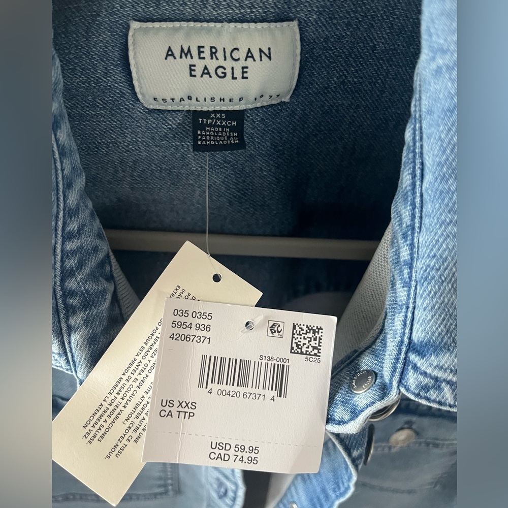 American Eagle Outfitters Light Blue Denim Shirt (shacket) - Picture 3 of 7